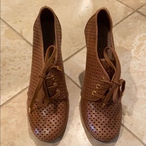Tory Burch  bootie
